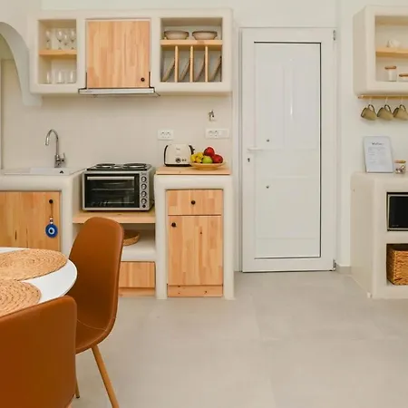 Seaclusion Santorini