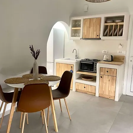 Seaclusion Santorini *