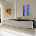 Seaclusion Santorini *